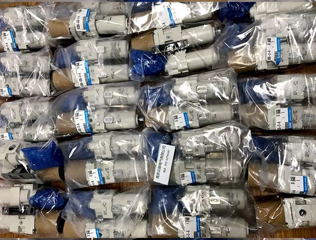 SMC 減壓閥 特長 可與SY3000/5000/7000系列安裝在同一集裝板上。